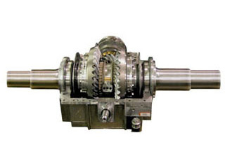 Single drive with shiftable reverse